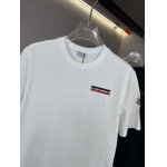 2024年8月13日早秋高品質新作入荷モンクレール半袖 Tシャツ Q工場