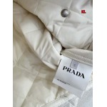 2024年8月15日早秋高品質新品入荷PRADA 綿入れの服コート KL工場