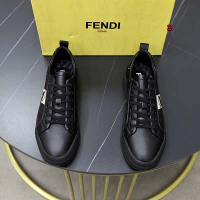 2024年8月26日秋冬新品入荷FENDI ブランドスニーカ...