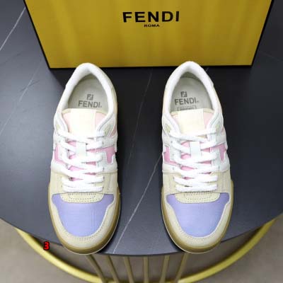 2024年8月26日秋冬新品入荷FENDI ブランドスニーカ...