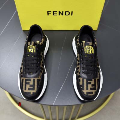 2024年8月26日秋冬新品入荷FENDI ブランドスニーカ...