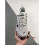 2024年8月28日秋冬新品入荷 NIKE スニーカー haoy工場