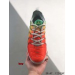 2024年8月28日秋冬新品入荷 NIKE スニーカー haoy工場