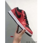 2024年8月28日秋冬新品入荷 NIKE スニーカー haoy工場