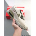 2024年8月28日秋冬新品入荷 NIKE スニーカー haoy工場