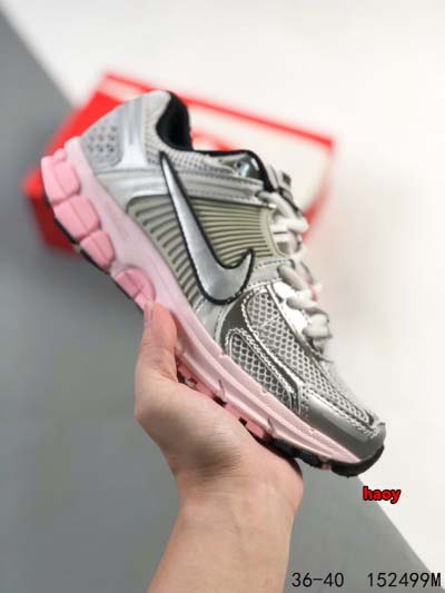 2024年8月28日秋冬新品入荷 NIKE スニーカー ha...