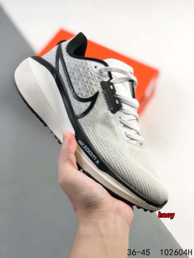 2024年8月28日秋冬新品入荷 NIKE スニーカー ha...