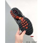 2024年8月28日秋冬新品入荷 NIKE スニーカー haoy工場