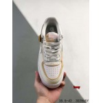 2024年8月28日秋冬新品入荷 NIKE スニーカー haoy工場