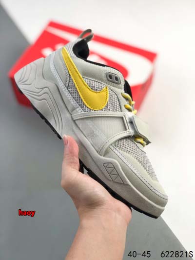 2024年8月28日秋冬新品入荷 NIKE スニーカー ha...