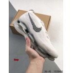 2024年8月28日秋冬新品入荷 NIKE スニーカー haoy工場