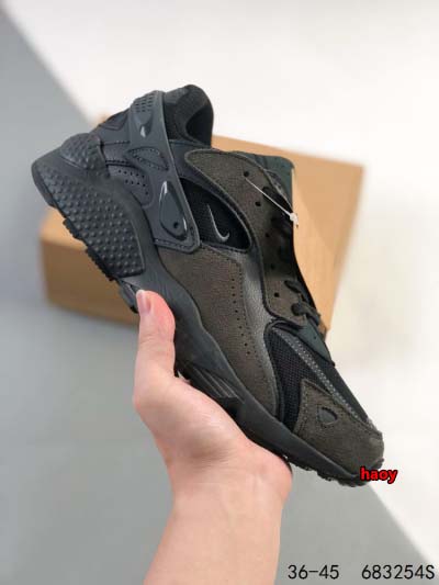 2024年8月28日秋冬新品入荷 NIKE スニーカー ha...