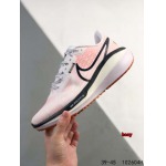 2024年8月28日秋冬新品入荷 NIKE スニーカー haoy工場