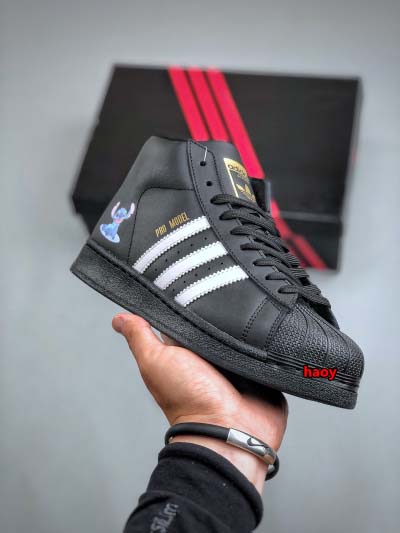 2024年8月28日秋冬新品入荷 Adidas  スニーカー...