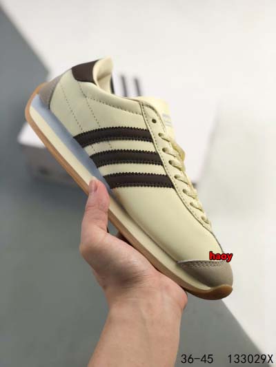 2024年8月28日秋冬新品入荷 Adidas スニーカー ...