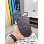 2024年8月30日新品入荷Dolce&Gabbana スニーカー jinl工場35-46