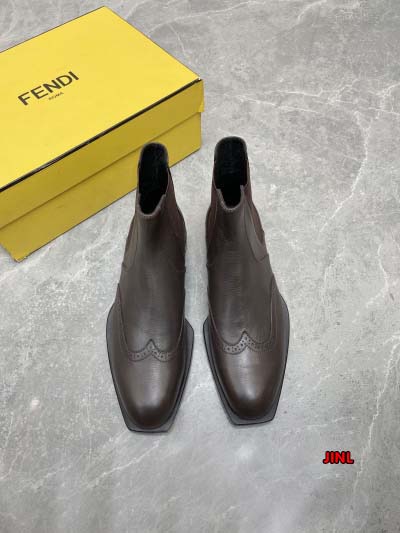 2024年8月30日秋冬原版復刻新品入荷FENDI 革靴 j...