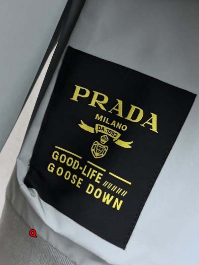 2024年9月10日早秋高品質新品入荷 PRADA ジャケット Q工場