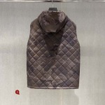 2024年9月10日早秋高品質新品入荷 PRADA 厚手ジャケット +ベストQ工場