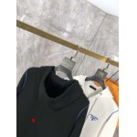 2024年9月10日早秋高品質新品入荷 PRADA コート   Q工場