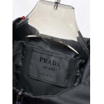 2024年9月10日早秋高品質新品入荷 PRADA ジャケット Q工場