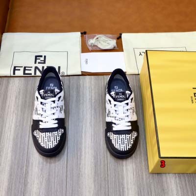 2024年9月29日早秋原版復刻新品入荷 FENDI スニー...