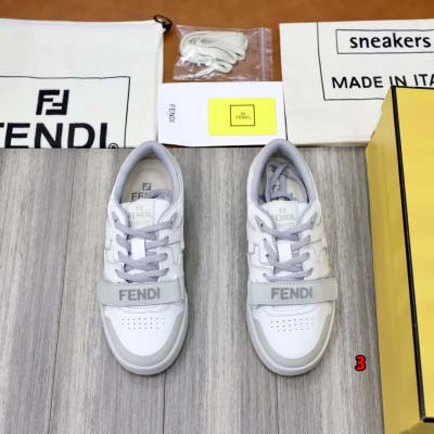 2024年9月29日早秋原版復刻新品入荷 FENDI スニー...