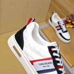 2024年10月8日早秋新品入荷THOM BROWNE スニーカー DAM工場