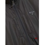 2024年10月10日秋冬新品入荷  PRADA 綿入れの服ジャケットアウター  GT7工場