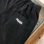 2024年10月14日秋冬新品入荷prada スポーツズボ TS工場