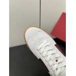 2024年10月15日秋冬新品入荷VALENTINO スニーカー  XJ工場 35-45