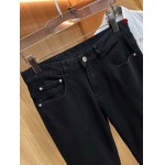 2024年10月22日秋冬高品質新品入荷Dolce&Gabbana ジーンズ  Q工場29-40