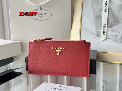 2024年11月1日秋冬新品入荷PRADA 財布 カードパック zhy工場