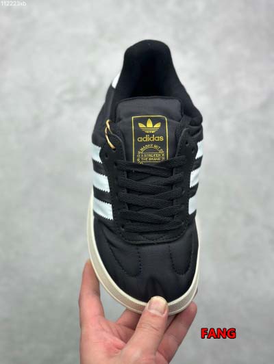 2024年12月20日秋冬新作入荷 Adidas  スニーカー FANG工場