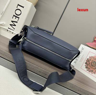 2025年早春新品入荷 LOEWE 本革 バッグ lexun工場Size：32.5*9*12.3cm