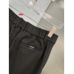 2024年12月26日入荷秋冬新品PRADA カジュアルパンツ  dtai工場