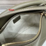 2025年早春新品入荷 LOEWE 本革 バッグ lexun工場size:18*12.5*8CＭ