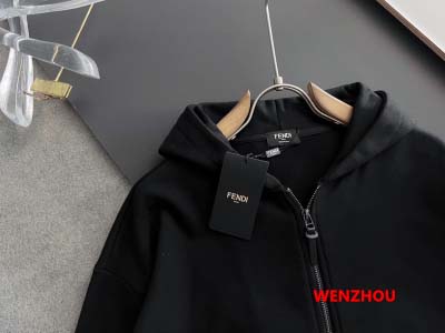 2025年1月8日早春新品入荷FENDI ジップアップパーカー wenzhou工場