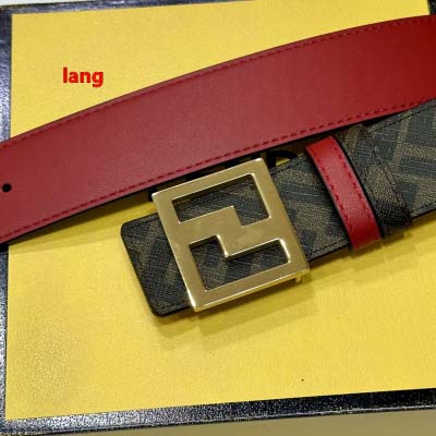 2025年早春新品入荷 FENDI  本革 ベルト LANG工場