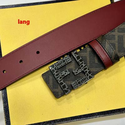 2025年早春新品入荷 FENDI  本革 ベルト LANG工場