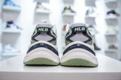 2025年1月31日新品入荷PB MLB New York Yankees Curve Runner  スニーカー/ランニングシューズ/カジュアルシューズ