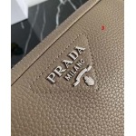 2025年早春新品入荷PRADA バッグ 3工場