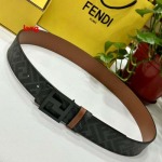 2025年早春新品入荷 FENDI  本革 ベルト LANG工場