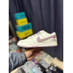 2025年1月30日新品入荷C NiKe SB DuNiKe Low Sureme x The North Face  スニーカー/ランニングシューズ/カジュアルシューズ