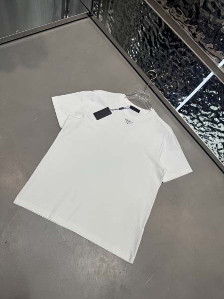 2025年4月8日入荷新作Prada半袖 Tシャツ高級品/MP工場