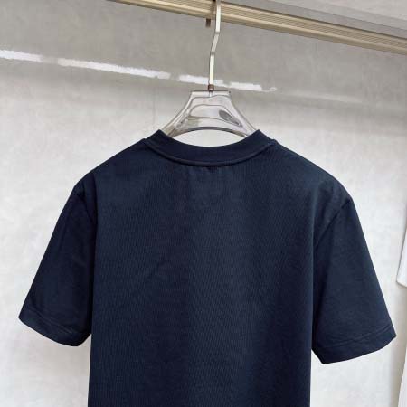2025年4月19日入荷新作Dior半袖Tシャツ 超厳選★誕生日プレゼント/結婚祝い/内祝い/贈り物/YI+YI工場S-XXL