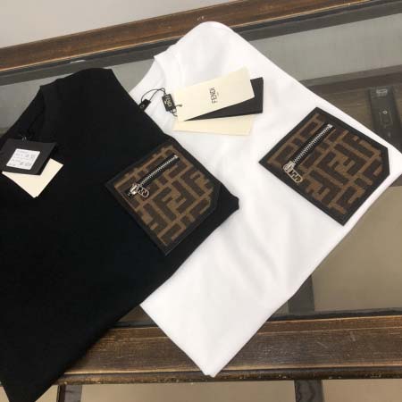 2025年4月20日入荷新作Fendi半袖Tシャツ 超厳選★誕生日プレゼント/結婚祝い/内祝い/贈り物/YI+YI工場S-XL