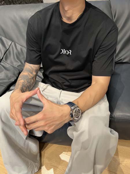 2025年4月21日入荷新作Dior半袖 Tシャツ★誕生日プレゼント/結婚祝い/内祝い/贈り物/YI+YI工場S-XXL