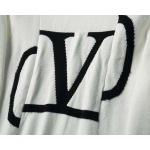 2025年4月9日入荷新作 VALENTINOセーター YICHEN工場