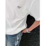 2025年4月19日入荷新作Prada半袖Tシャツ 超厳選★誕生日プレゼント/結婚祝い/内祝い/贈り物/YI+YI工場S-XXL